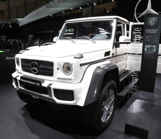 Mercedes-Maybach G 650 Landaulet en el Salón de Ginebra 2017.